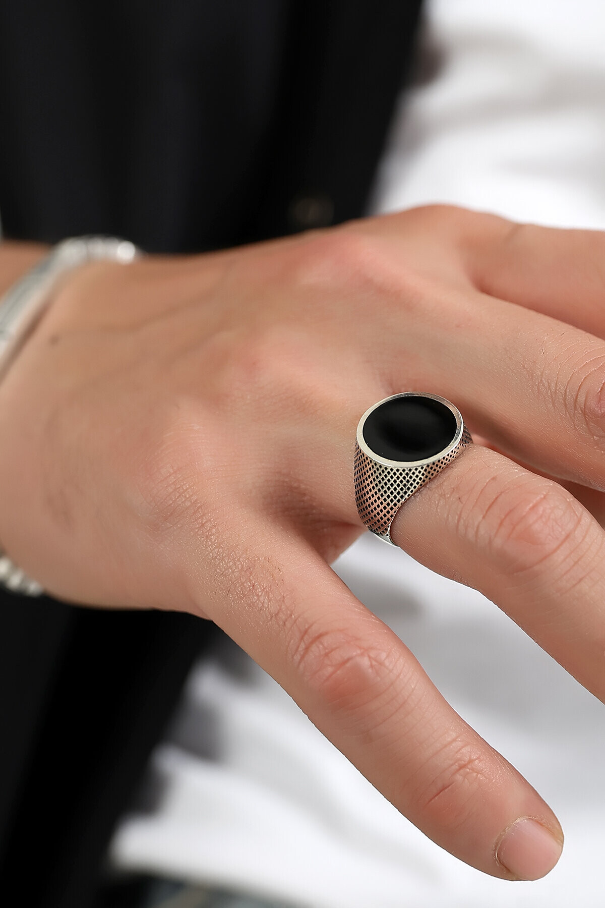 Gümüş Oniks Taşlı Oval Yüzük 