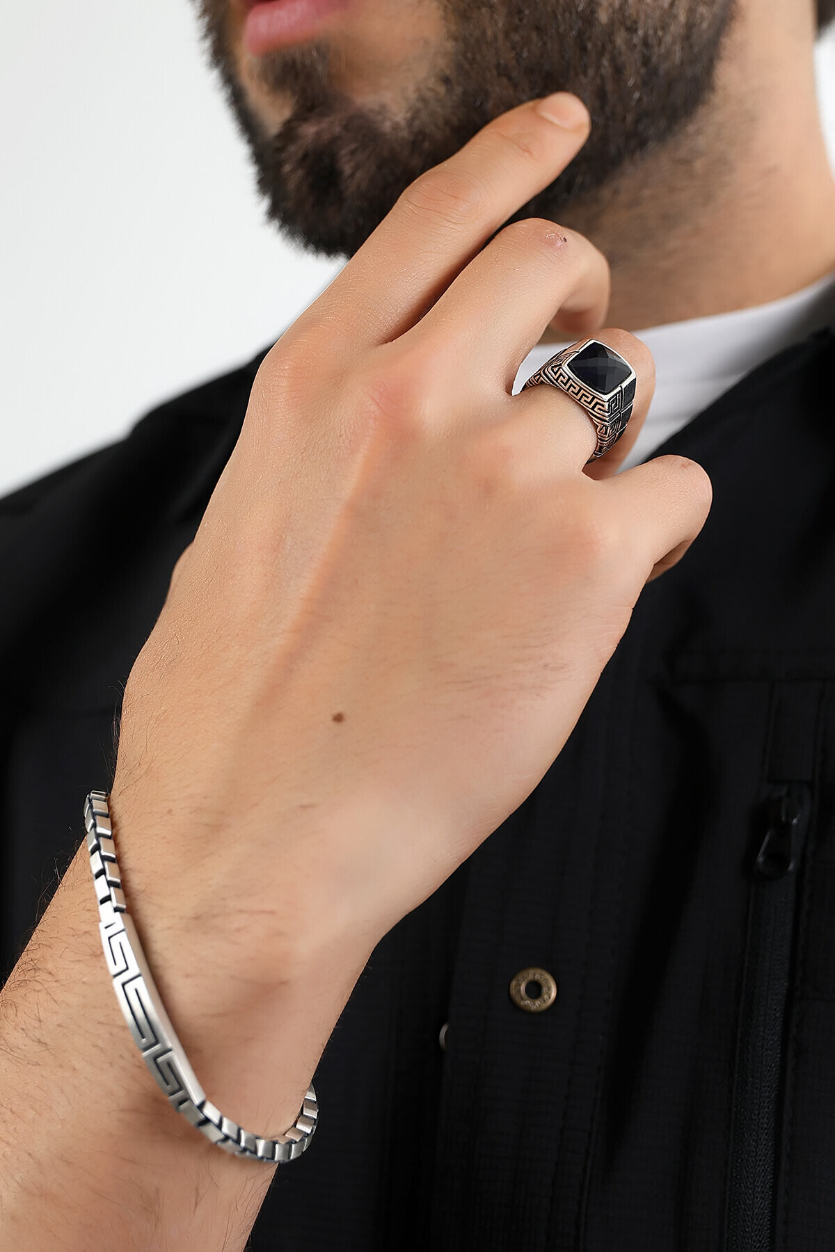 Gümüş Onix Taşlı Grek Desenli Yüzük 