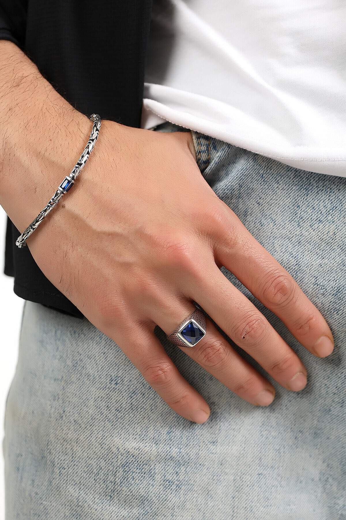 Gümüş Safir Taşlı Kare Kesim Erkek Yüzük