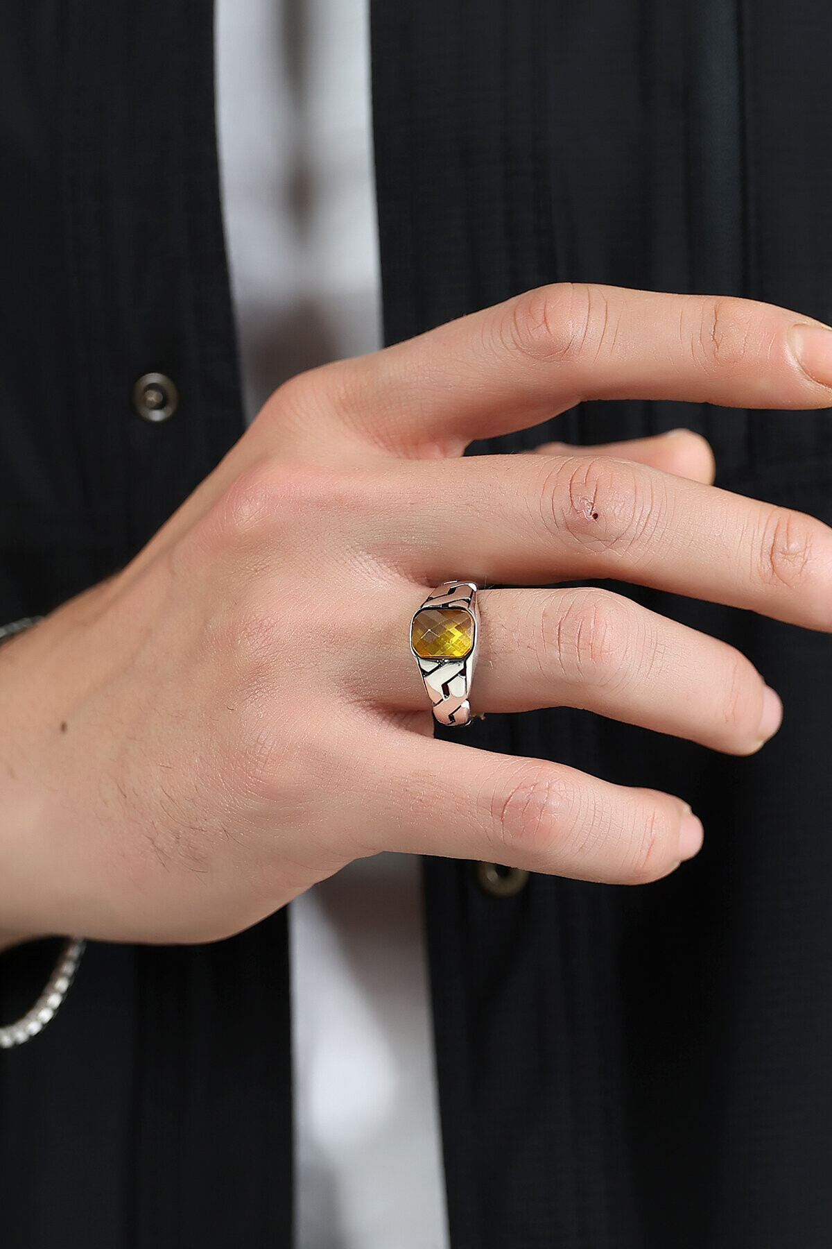 Gümüş Sitrin Taşlı Zincir Kollu Yüzük