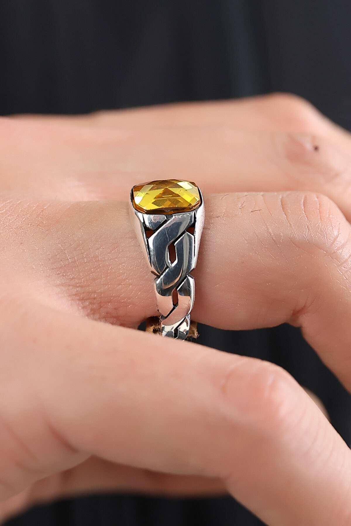 Gümüş Sitrin Taşlı Zincir Kollu Yüzük