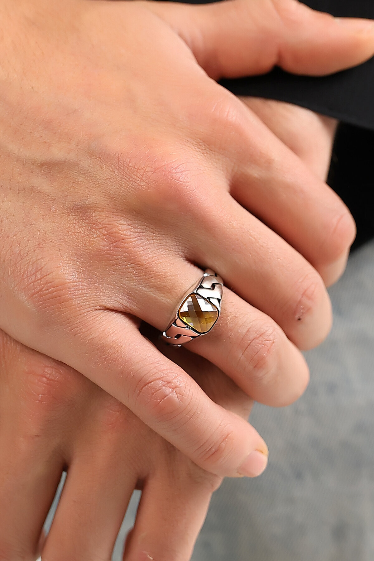 Gümüş Sitrin Taşlı Zincir Kollu Yüzük