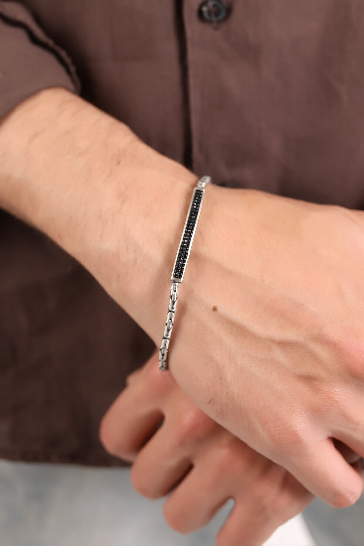 Gümüş Siyah Taş Künyeli Kral Erkek Bileklik