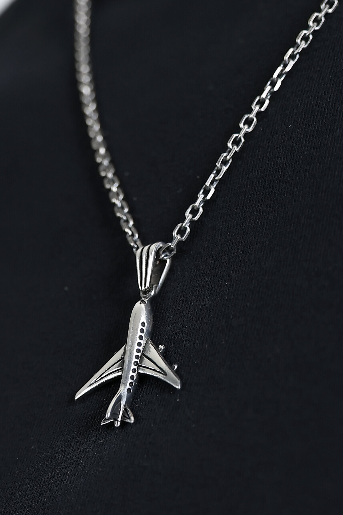  Gümüş Uçak Figürlü Kolye Ucu 