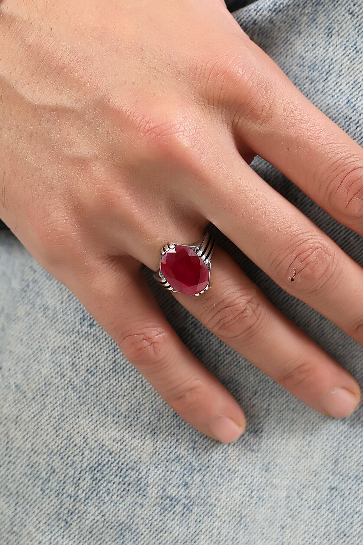 Gümüş Yakut Renkli Oval Kesim Erkek Yüzük 