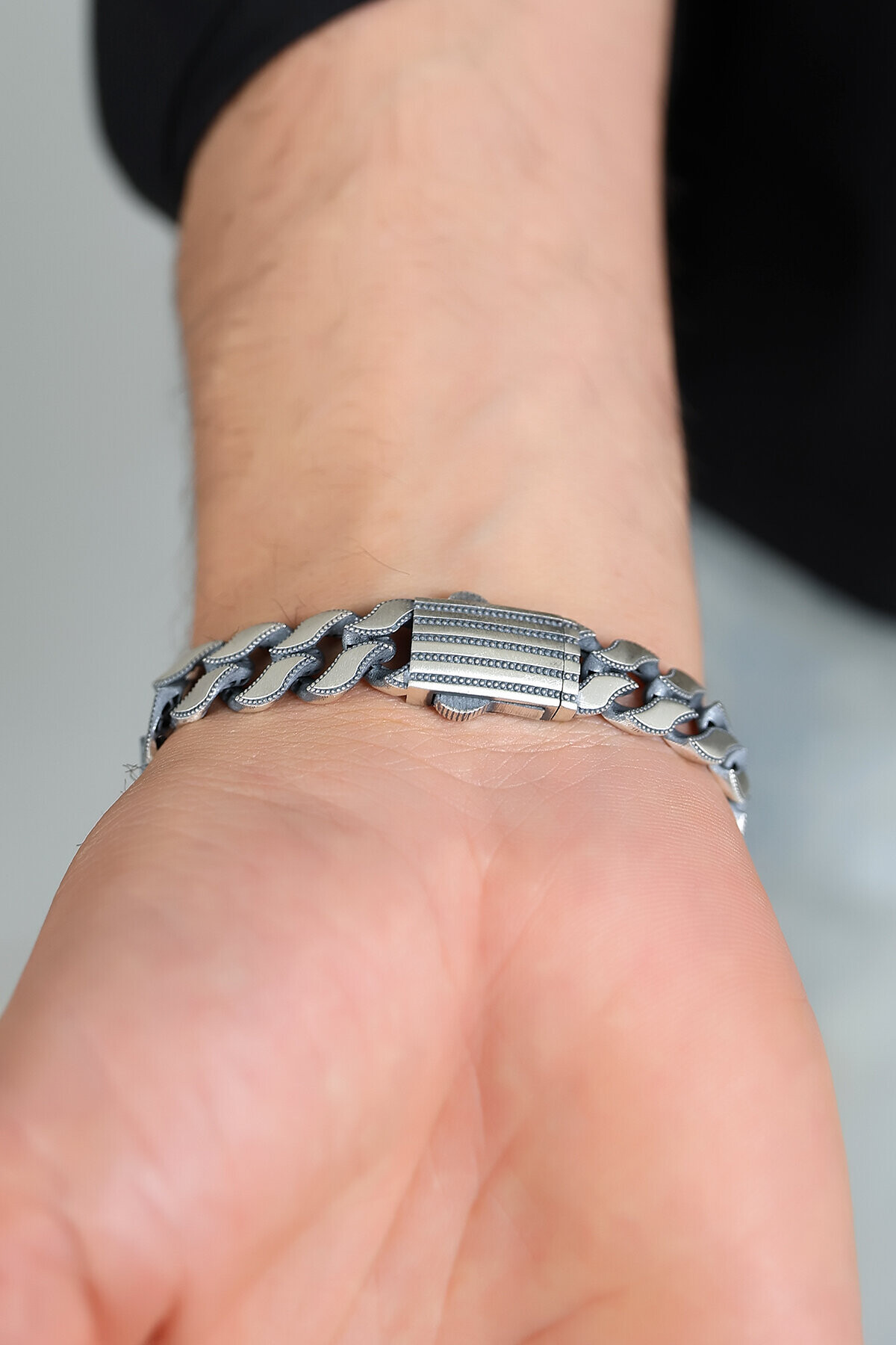 Gümüş Zırh Örgü Erkek Bileklik