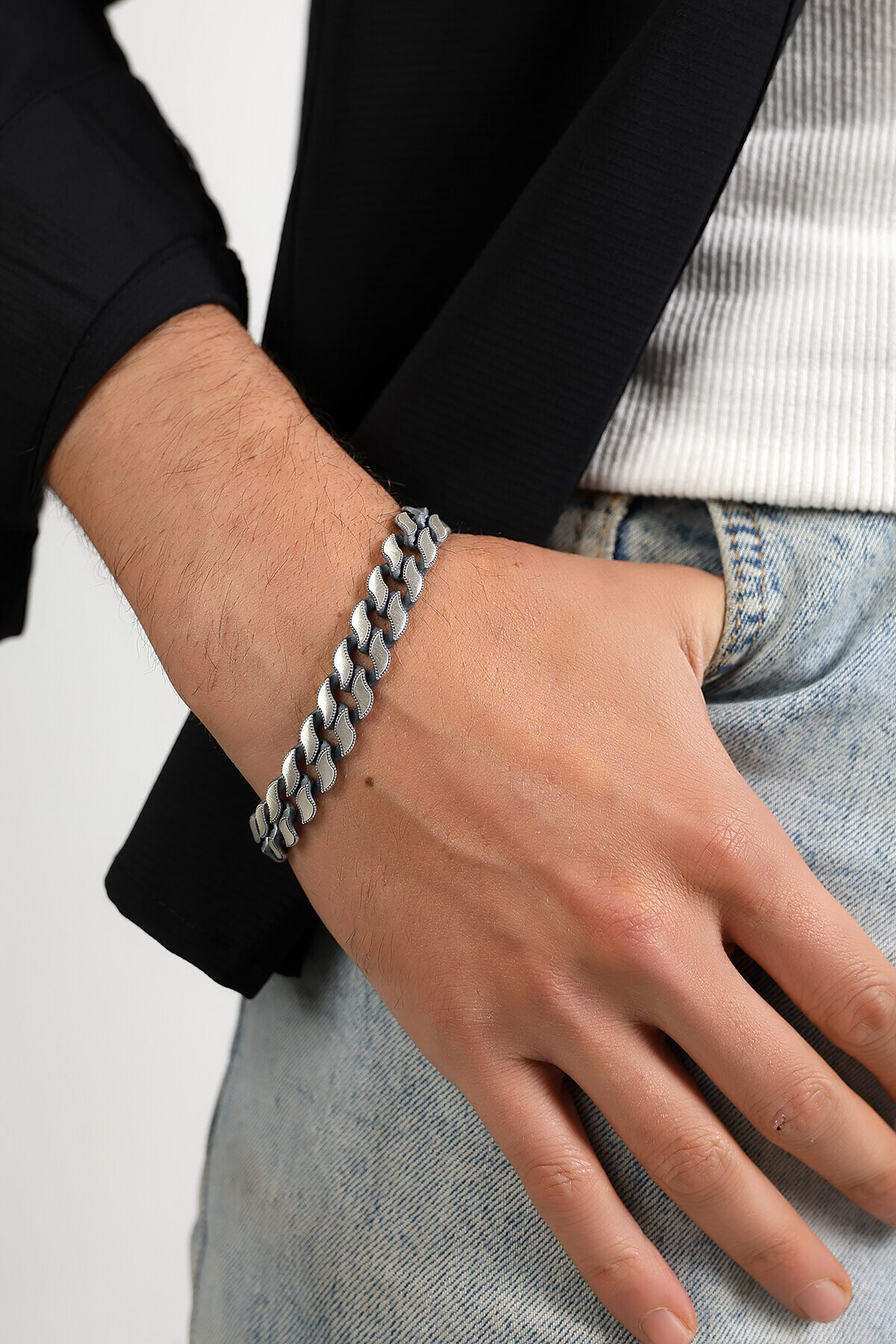 Gümüş Zırh Örgü Erkek Bileklik