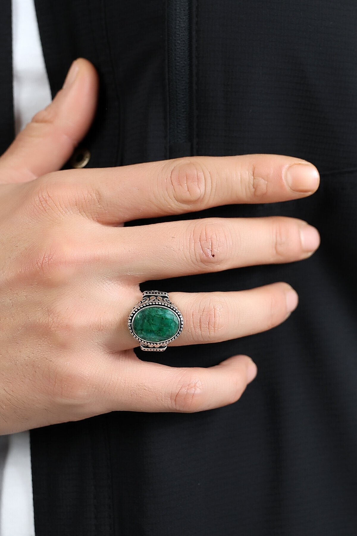 Gümüş Zümrüt Taşlı Oval Kesim Erkek Yüzük 