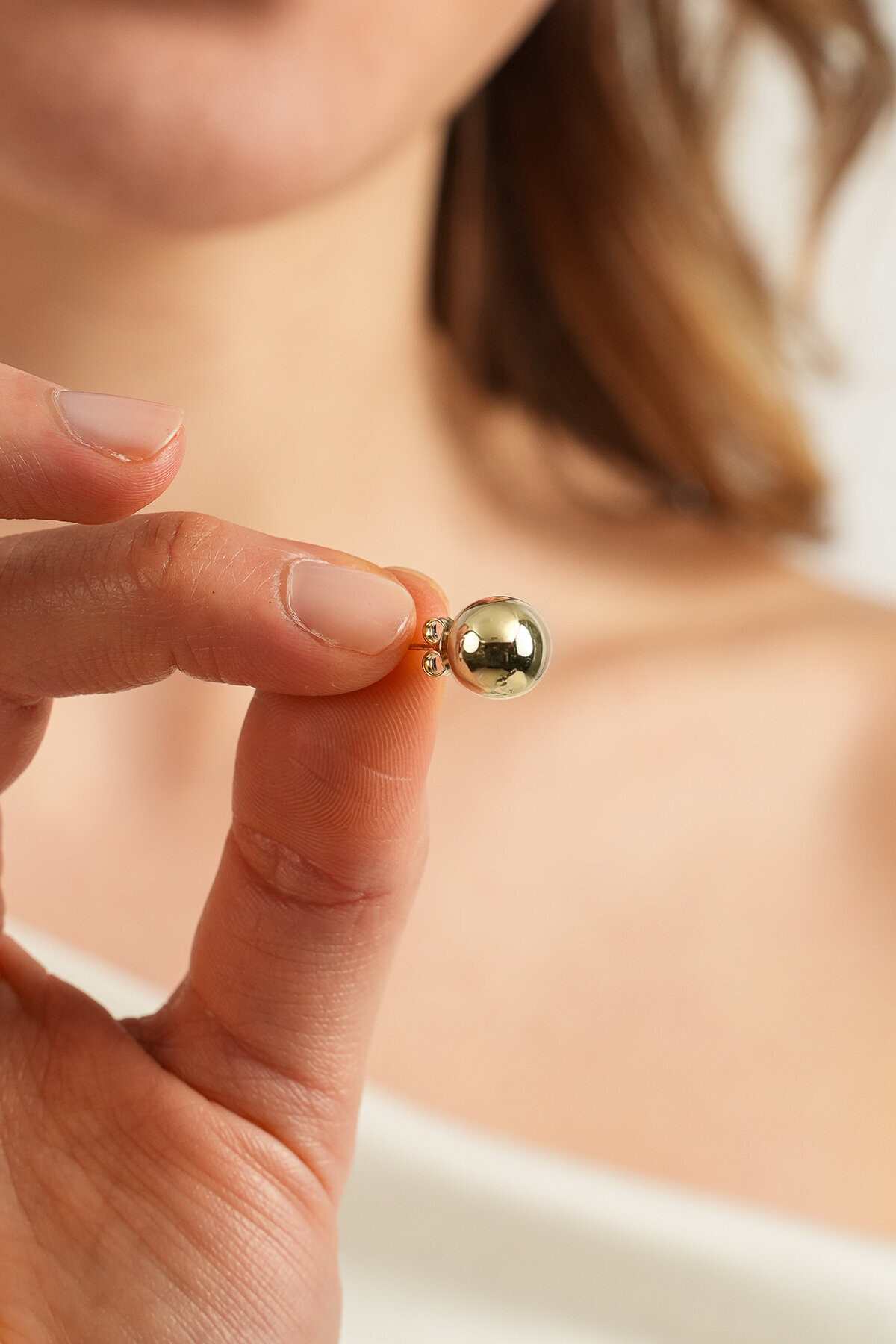 14 Ayar Altın Cilalı Top Küpe