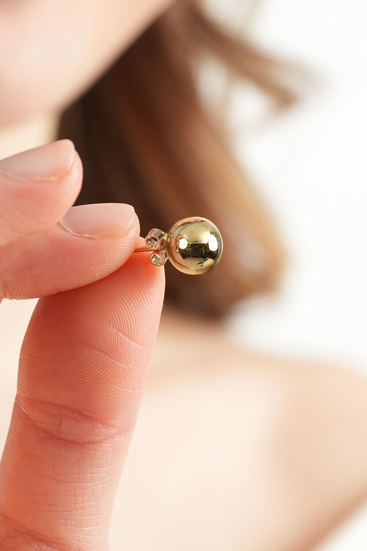 14 Ayar Altın Cilalı Top Küpe