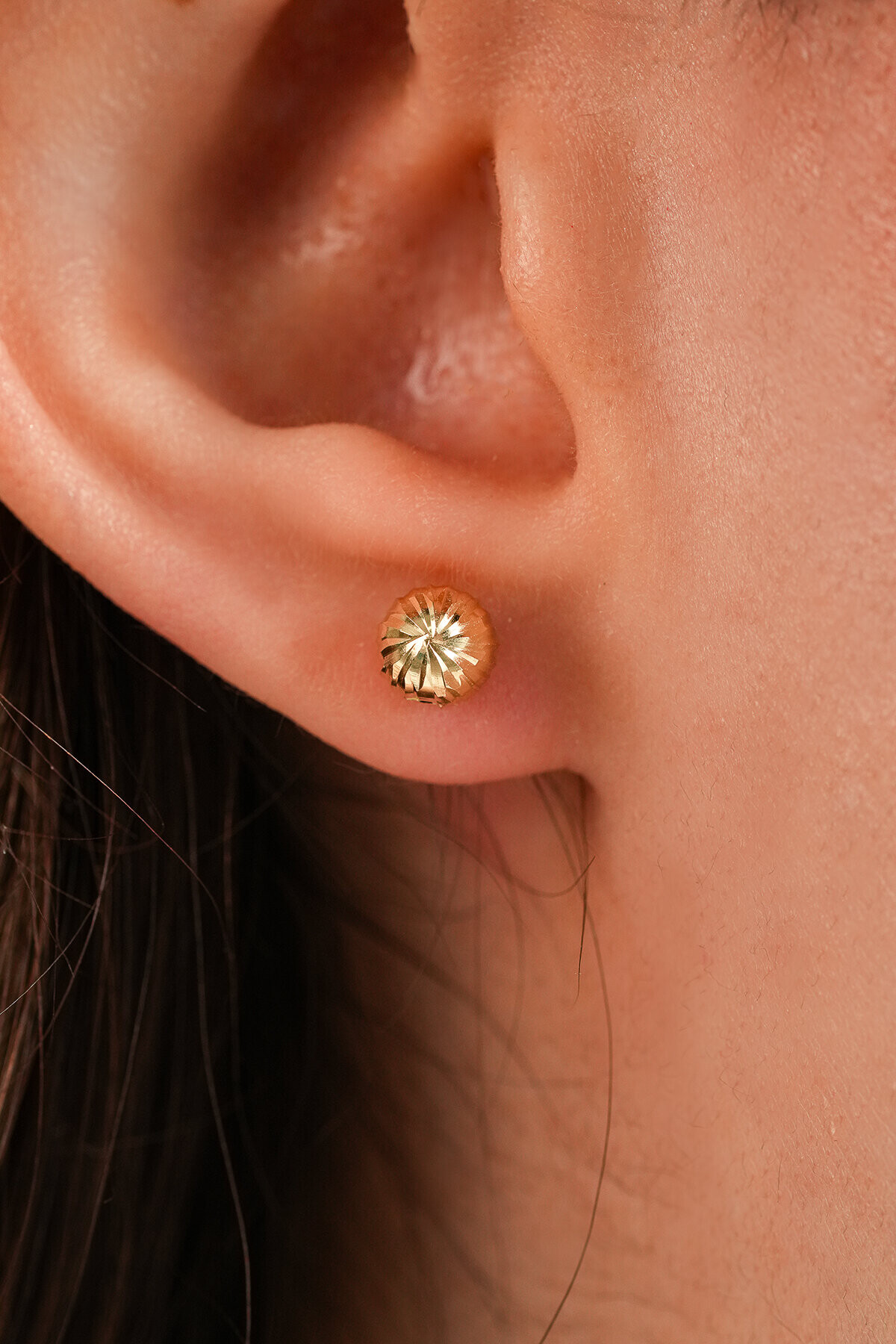 14 Ayar Altın Kalemli Top Küpe