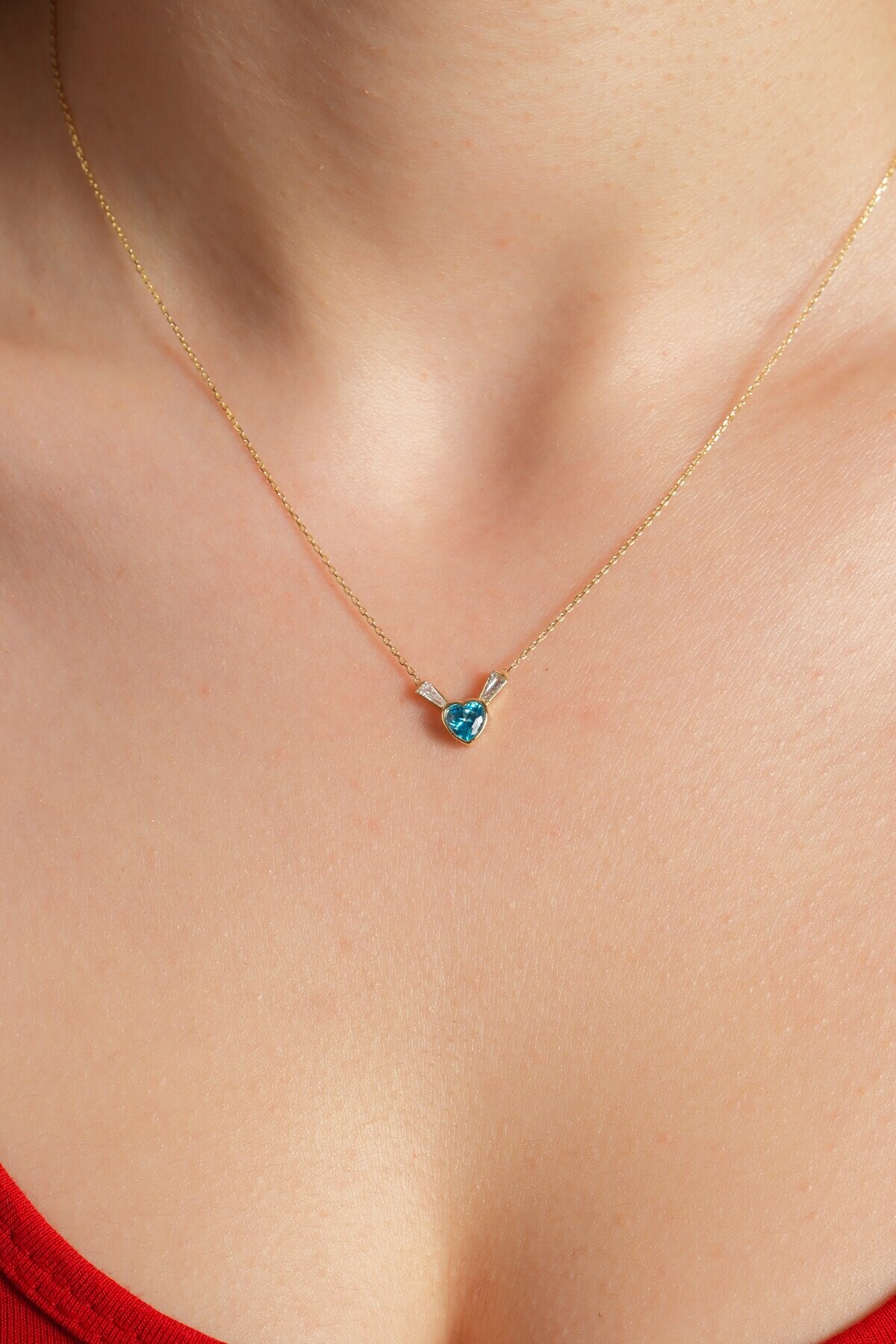 14 Ayar Altın Mavi Kalp Kolye