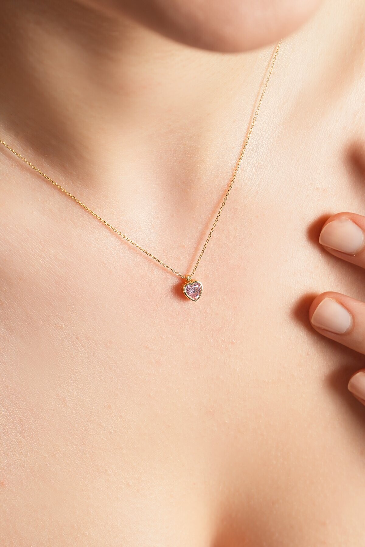 14 Ayar Altın Pembe Kalp Kolye