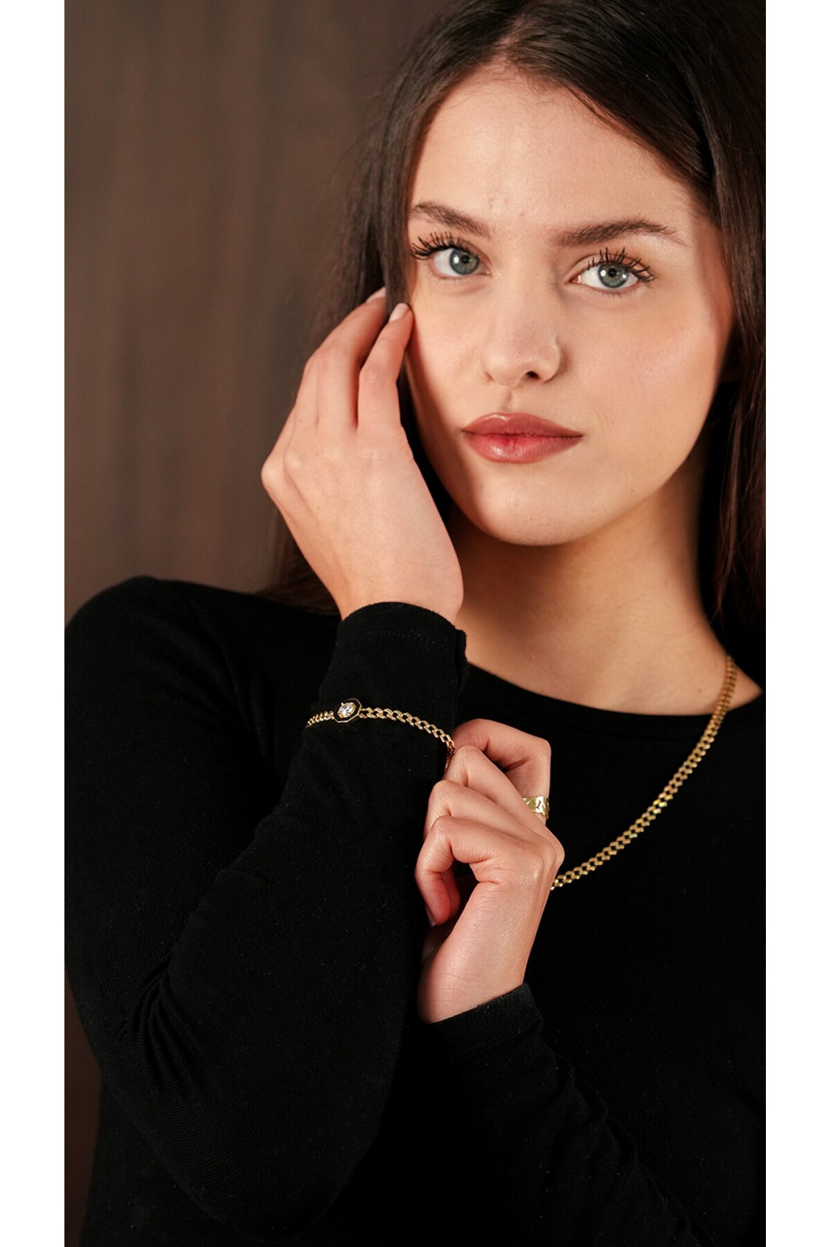 14 Ayar Altın Tektaş Zincir Kolye