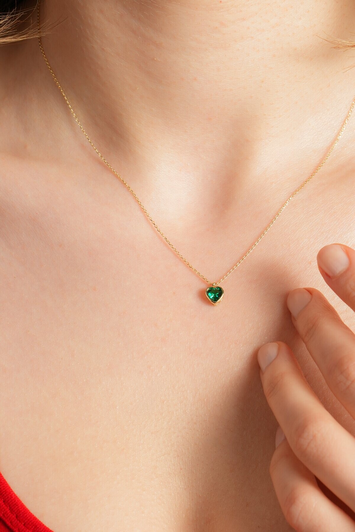 14 Ayar Altın Yeşil Kalp Kolye