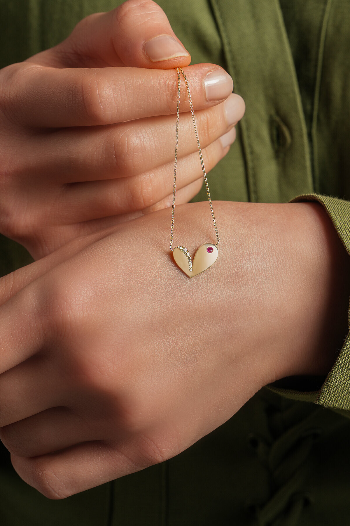 14 Ayar Kalp Kolye
