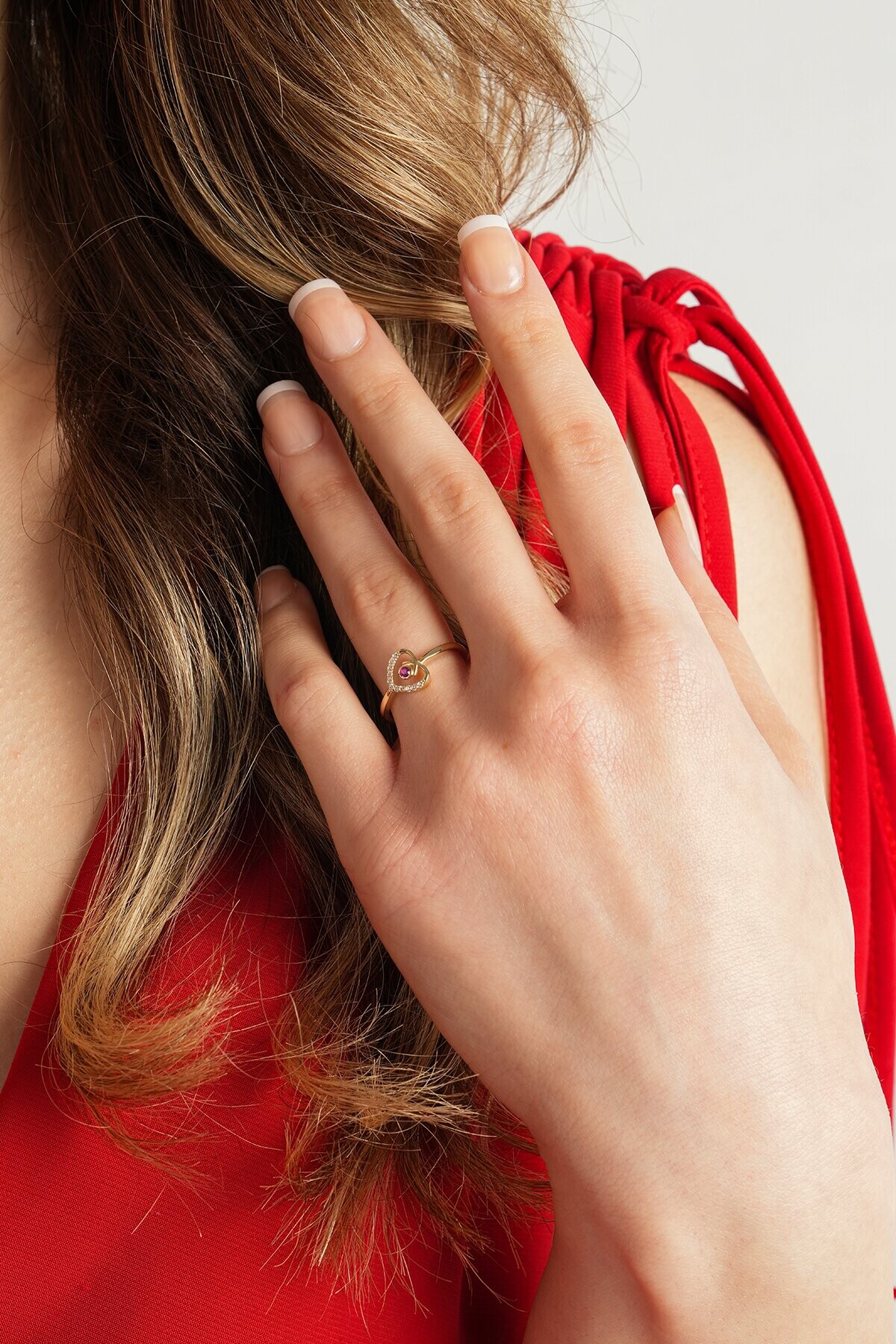 14 Ayar Kalp Yüzük