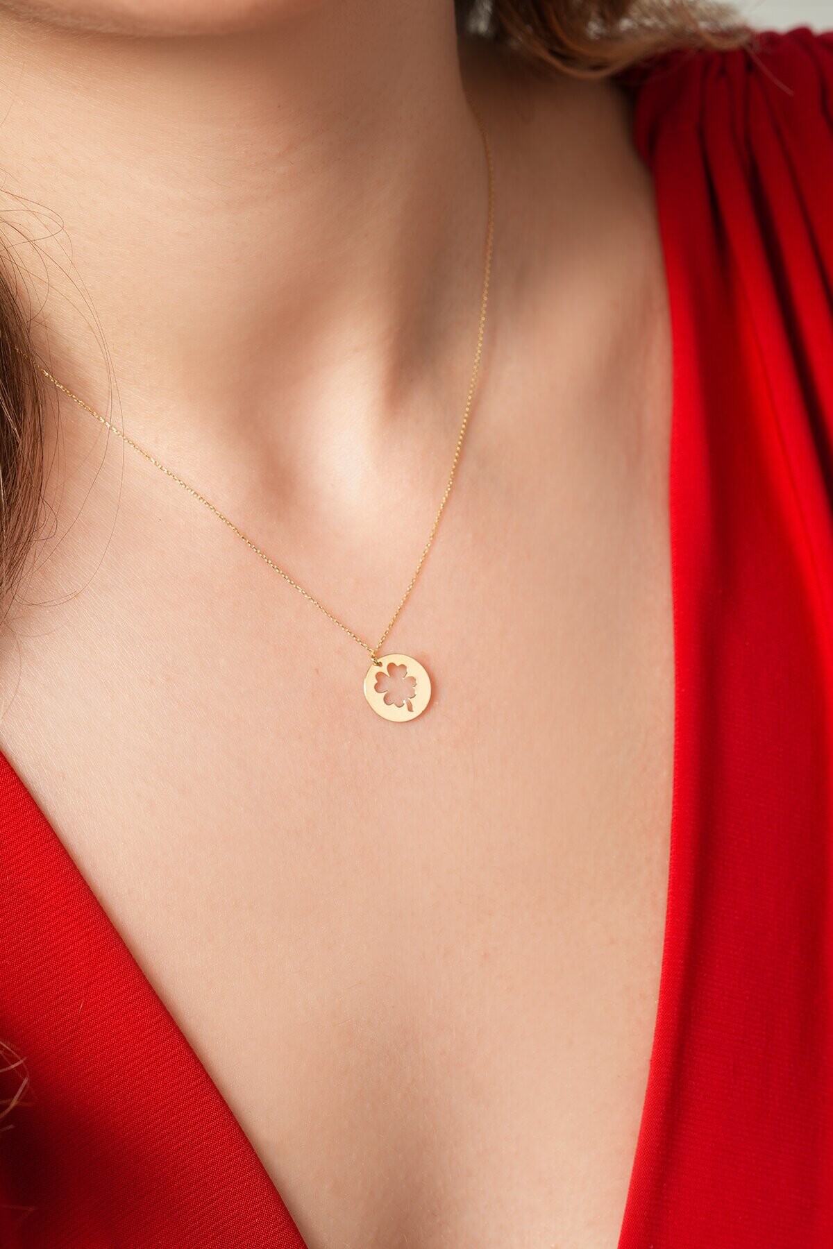 14 Ayar Yaprak Kolye