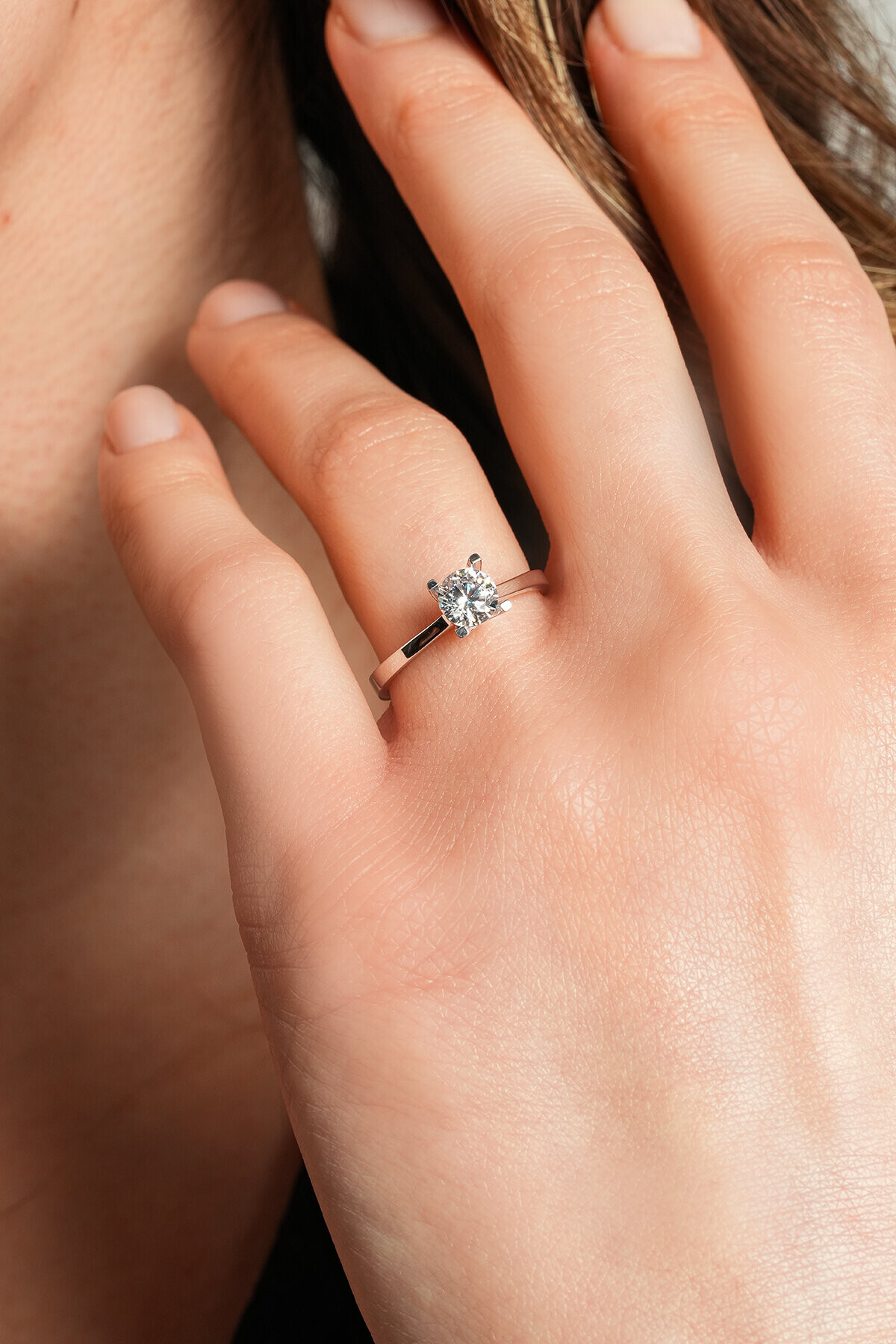 8 Ayar Tektaş Yüzük