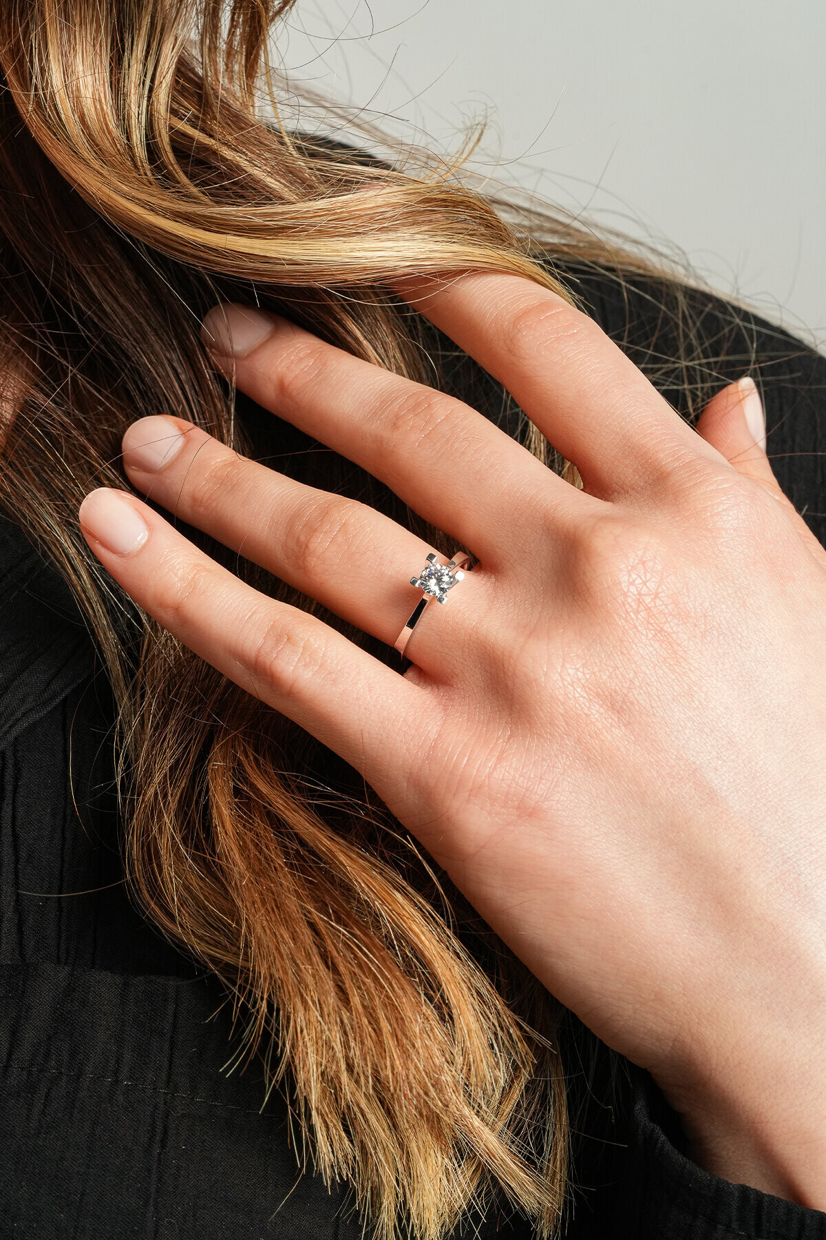 8 Ayar Tektaş Yüzük