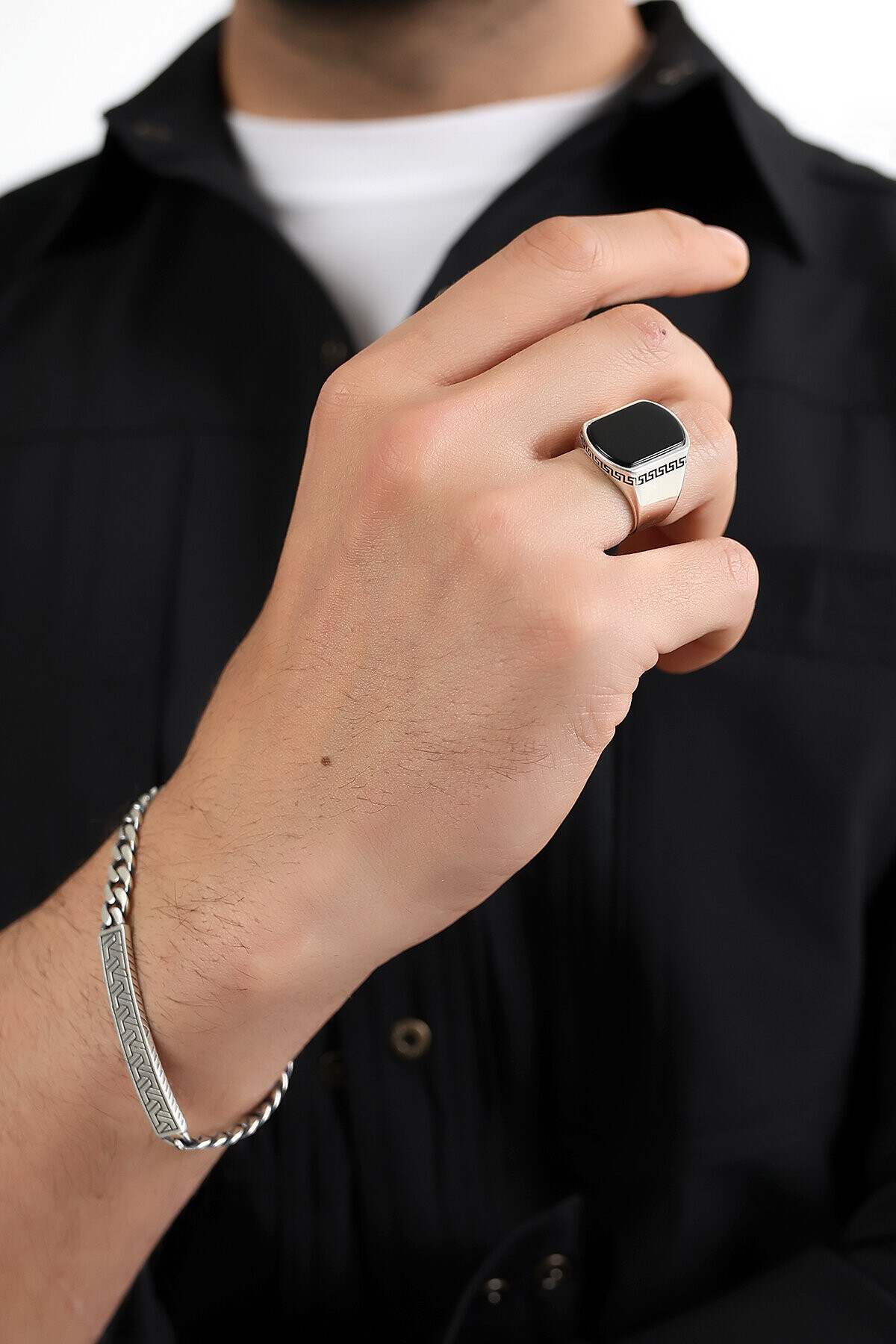 Gümüş Grek Desenli Oniks Taşlı Yüzük