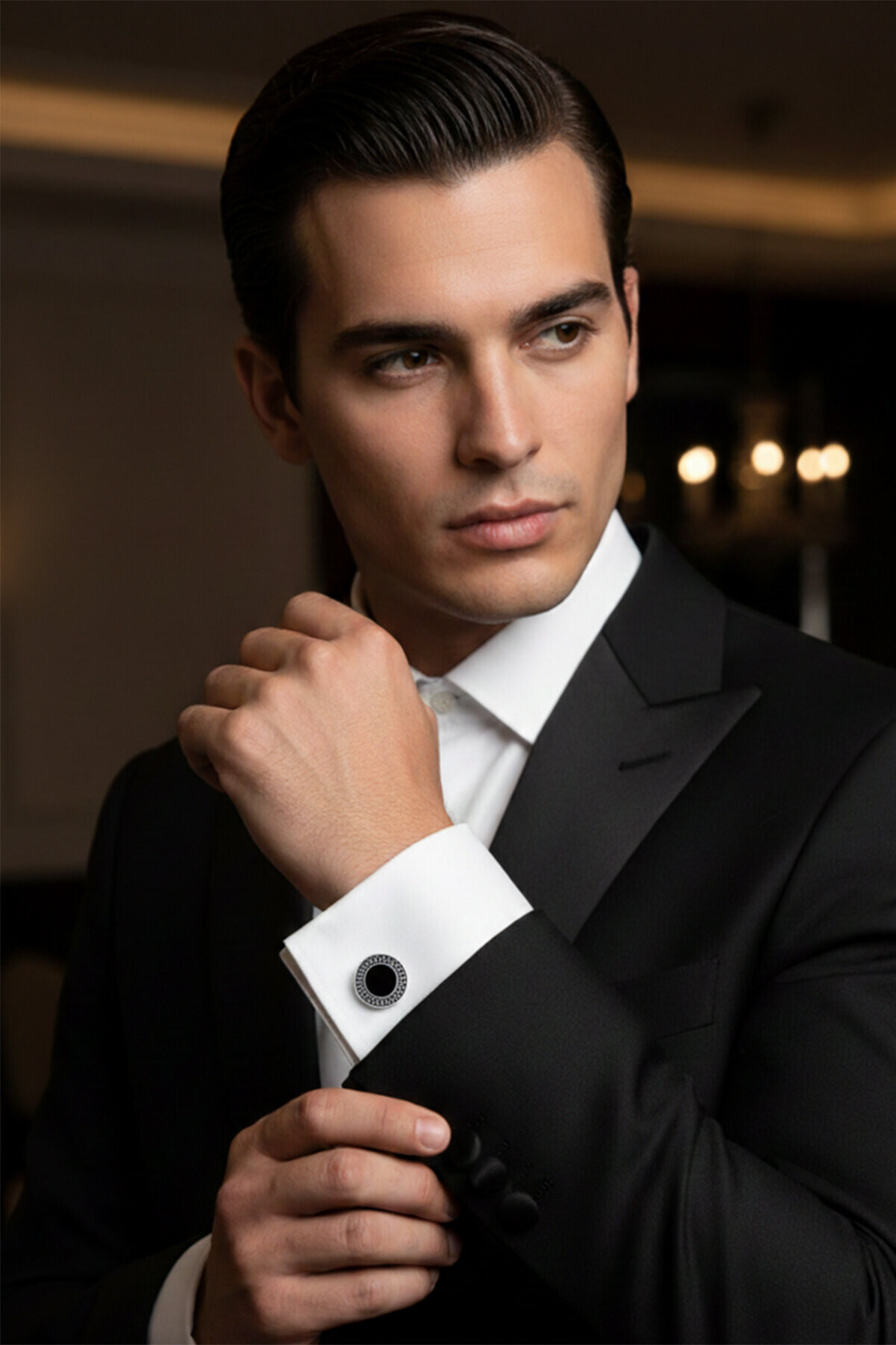 Gümüş Grek Motifli Oval Kol Düğmesi 