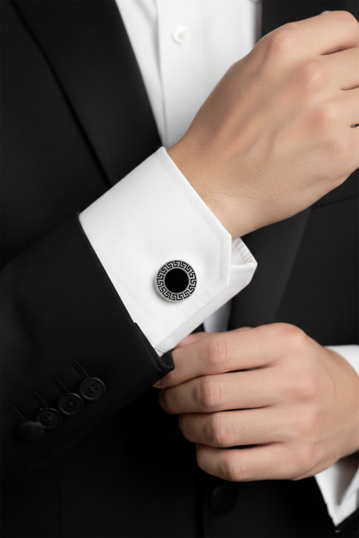 Gümüş Grek Motifli Oval Kol Düğmesi 