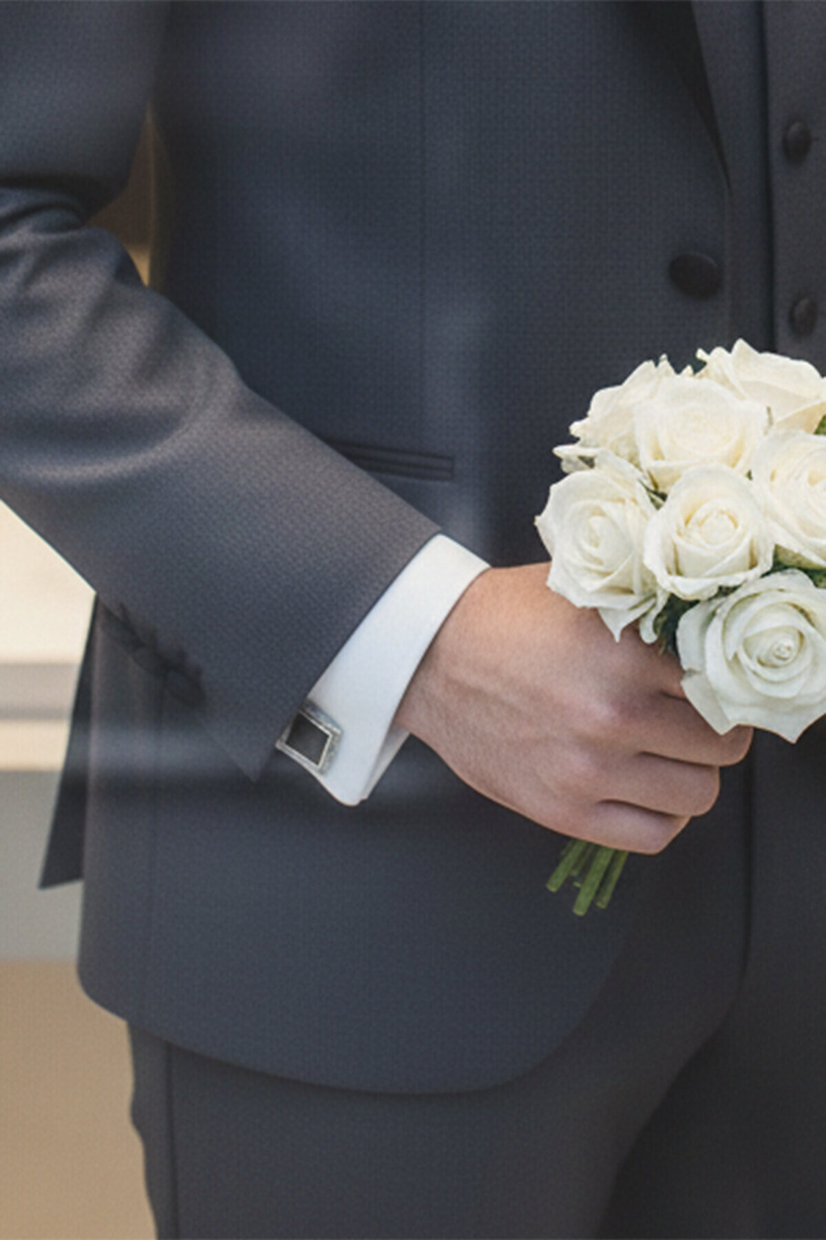 Gümüş Kare Siyah Taş Model Kol Düğmesi 