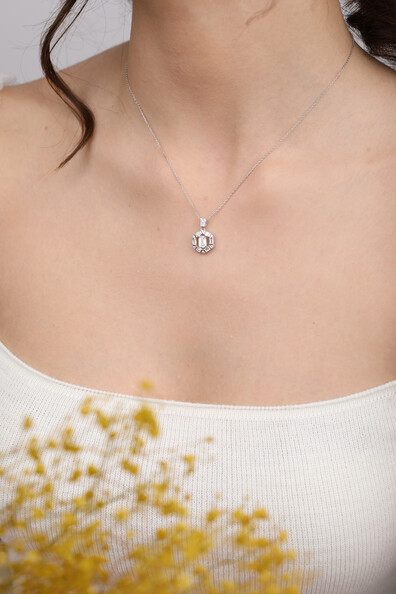 14 Ayar Altın Altıgen Baget Kolye