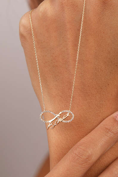 14 Ayar Altın İmzalı Sonsuzluk Kolye