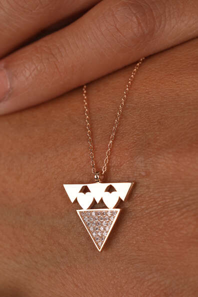 14 Ayar Altın Kalpli Taş Kesim  Kolye