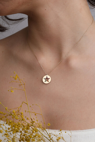 14 Ayar Altın Renkli Taşlı Yıldız Kolye