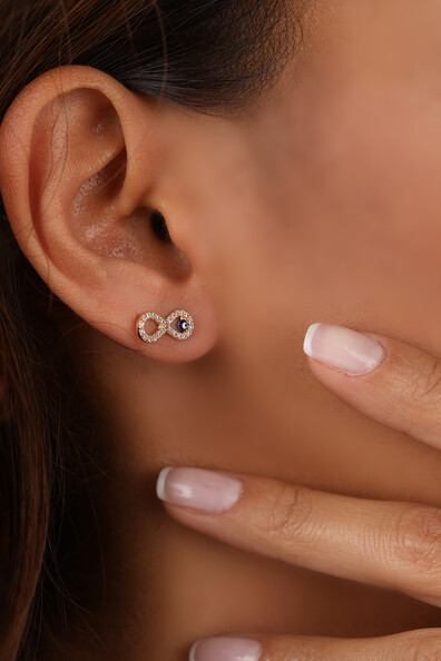 14 Ayar Altın Sonsuzluk Küpe