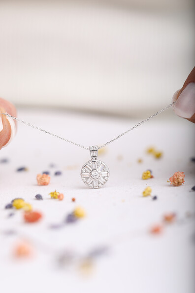 14 Ayar Altın Yuvarlak Baget Kolye