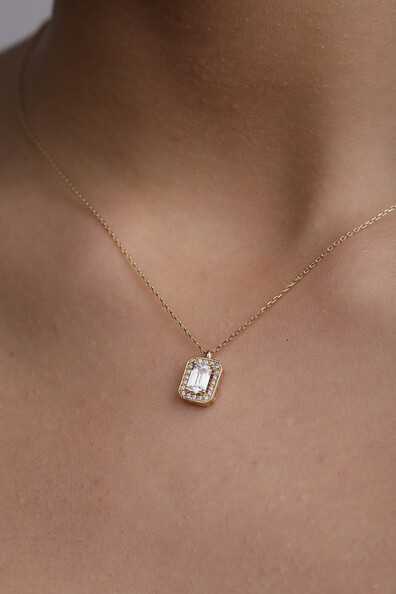 14 Ayar Altın Zirkon Taşlı Baget Kolye