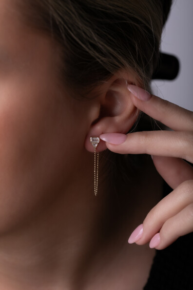 14 Ayar Altın Zincir Sallantılı Küpe