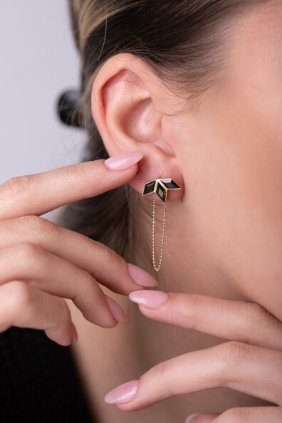 14 Ayar Altın Lotus Siyah Taş Küpe