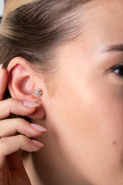 14 Ayar Altın Beyaz Taşlı Melek Küpe