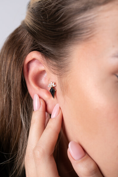 14 Ayar Altın Siyah Uçurtma Taş Küpe