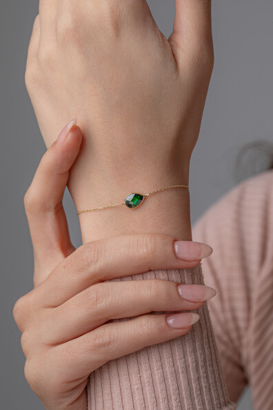 14 Ayar Altın Zümrüt Damla Taş Bileklik