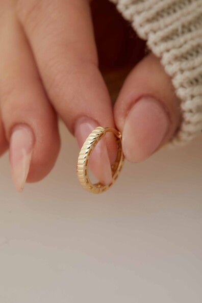 14 Ayar Altın Halka Küpe