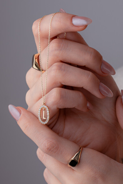 14 Ayar Altın L Harf Kolye