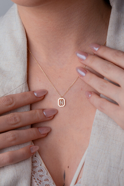14 Ayar Altın N Harf Kolye