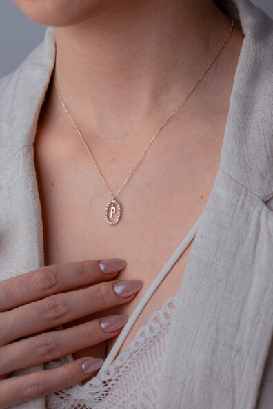14 Ayar Altın P Harfi Kolye