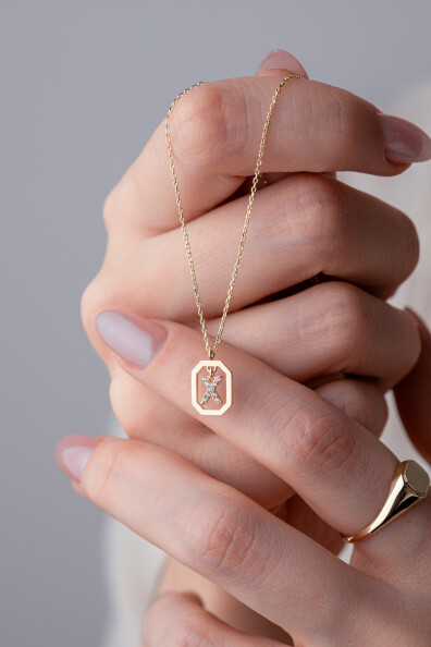 14 Ayar Altın X Harf Kolye