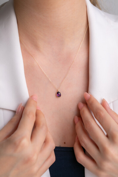 14 Ayar Altın Damla Taş Mor Kolye