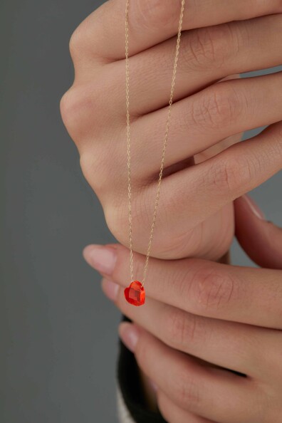 14 Ayar Altın Turuncu Kalp Kolye