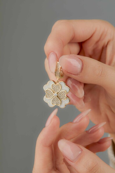 14 Ayar Altın Yonca Kolye Ucu