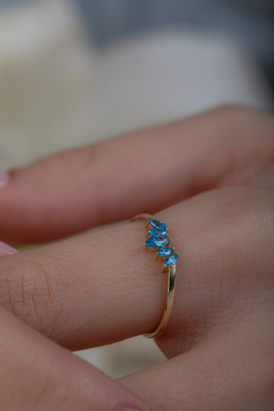 14 Ayar Altın Aqua Taşlı Yüzük