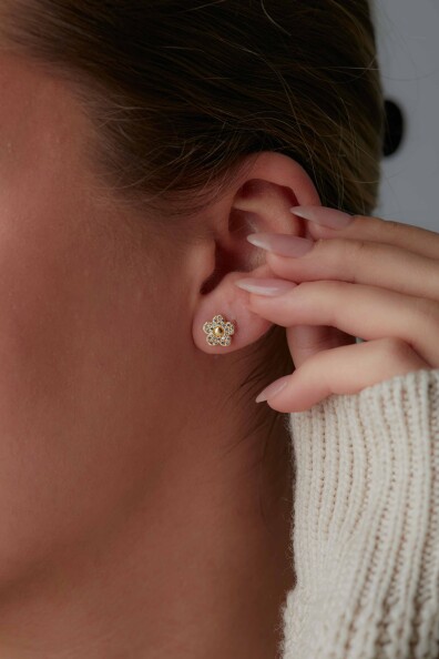 14 Ayar Altın Çiçek Küpe